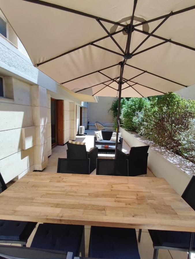 شقة Le Thiers-Temps - Ac Clim - Grande Terrasse - Proche Theatres أفينيون المظهر الخارجي الصورة